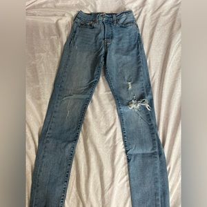 Levi wedgie skinny Jean